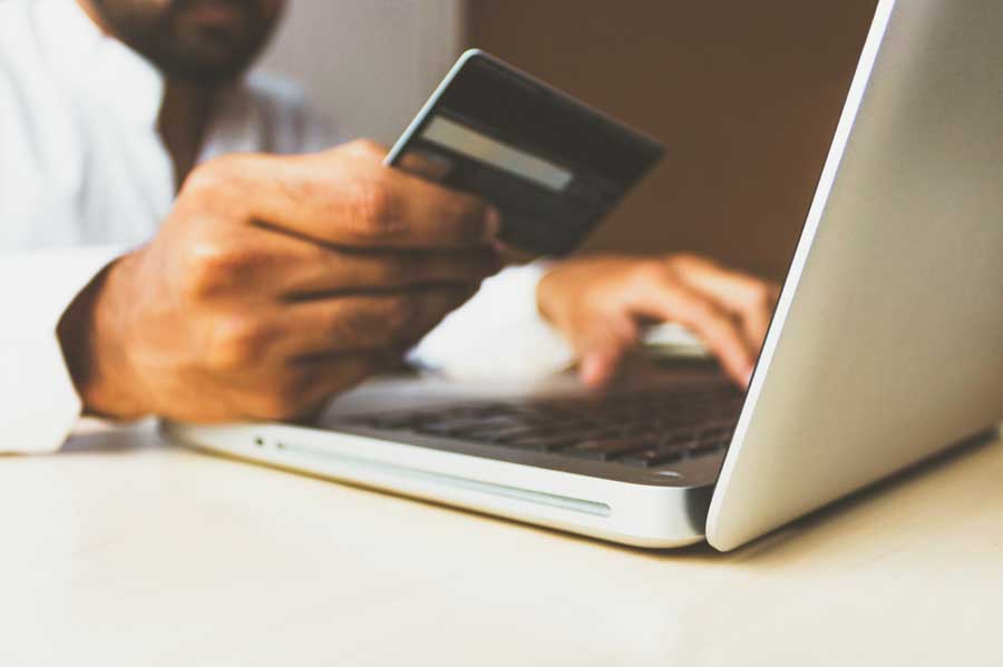 truffe perpetrate online