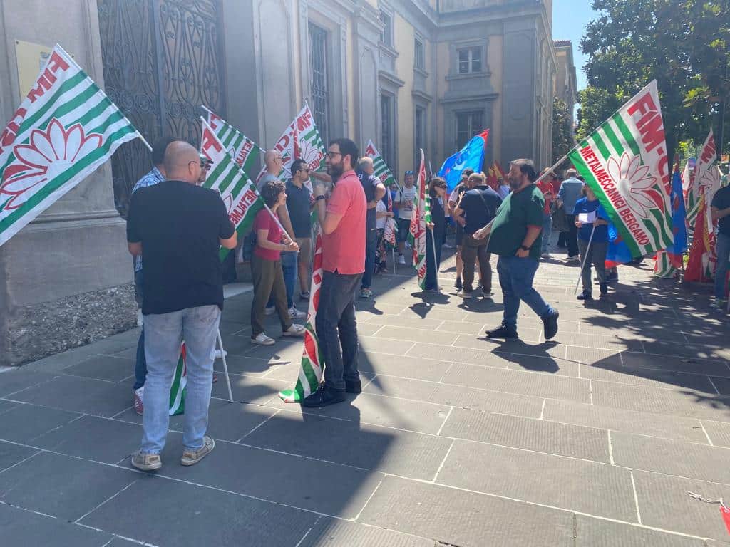 Metalmeccanici in sciopero a Bergamo