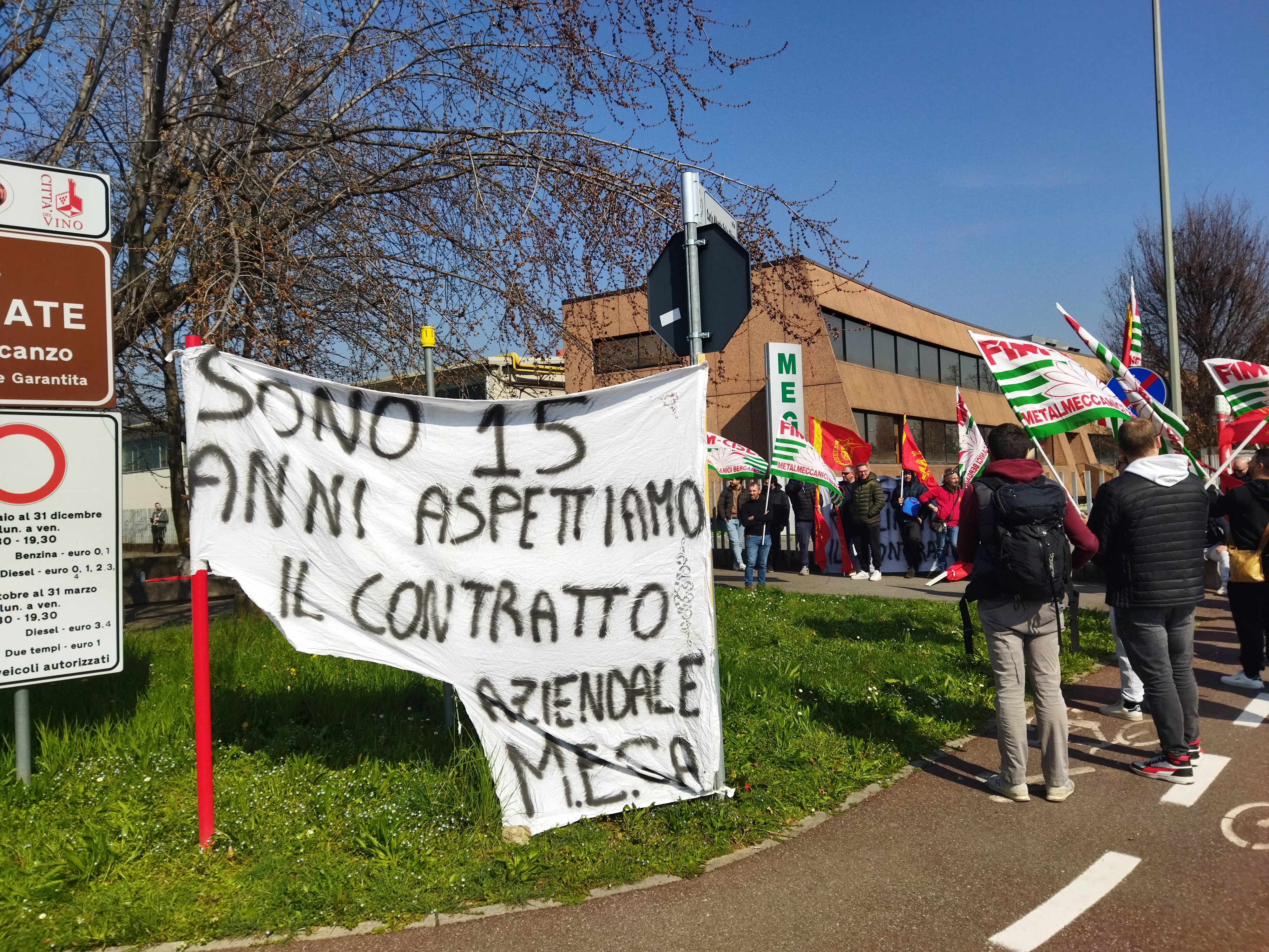 Sciopero alla Mega di Scanzorosciate