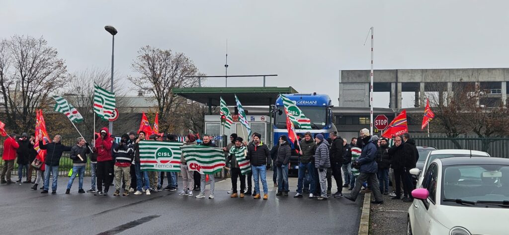 Alla 3V Sigma in sciopero l'80% dei dipendenti